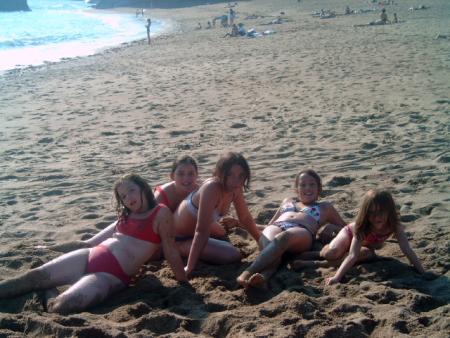 moi emilie et mes 3 soeurs
